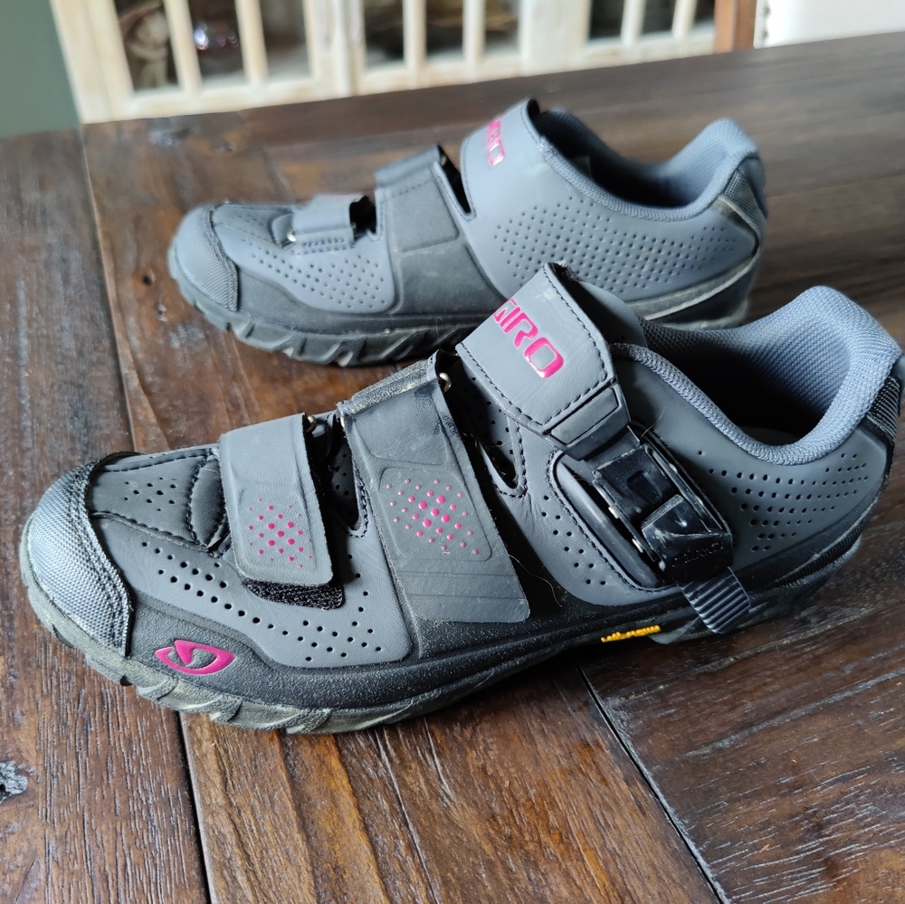 EUC Women's Giro Cycling Shoes
